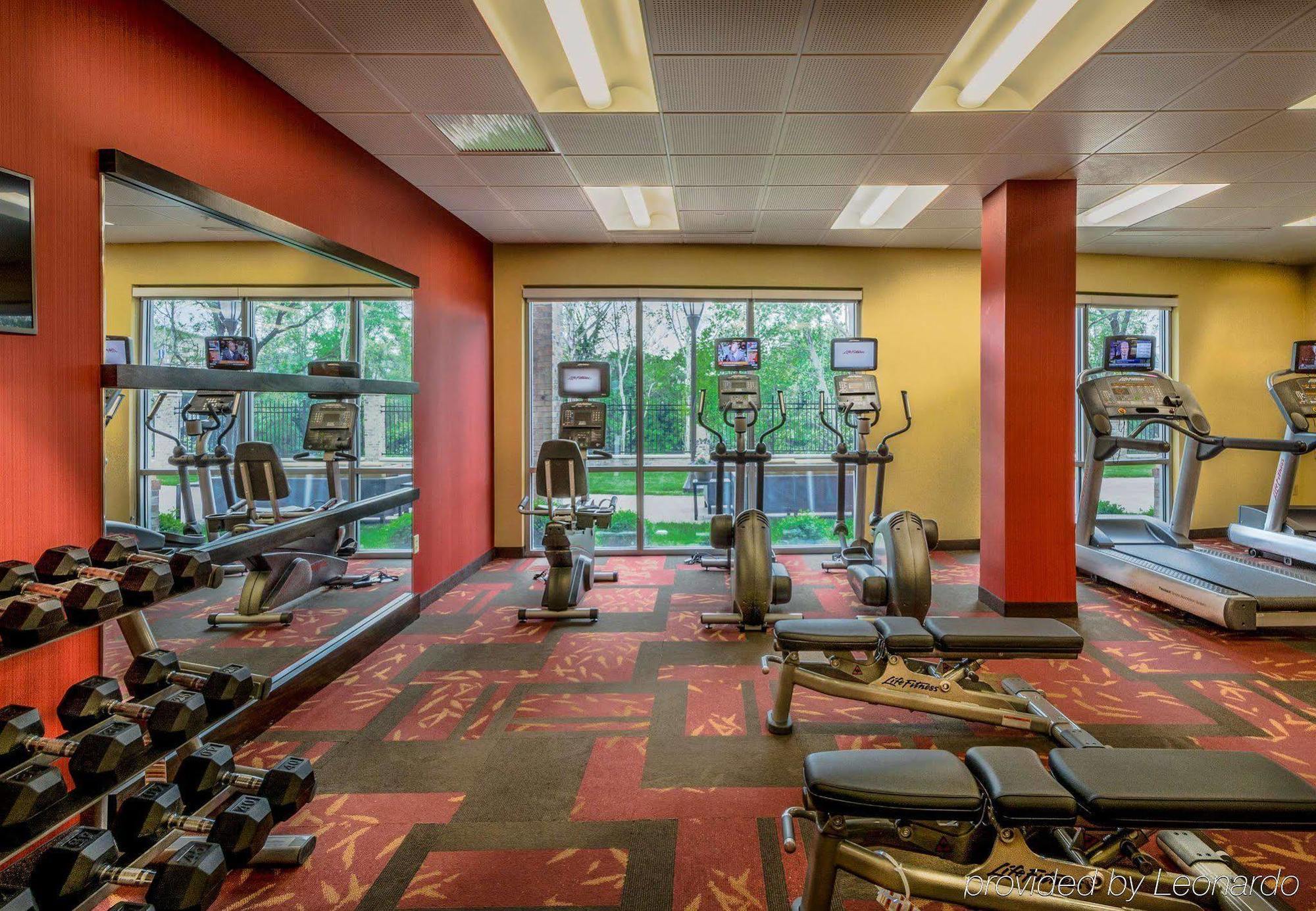 Hotel Courtyard By Marriott Charleston Downtown/Civic Center Extérieur photo
